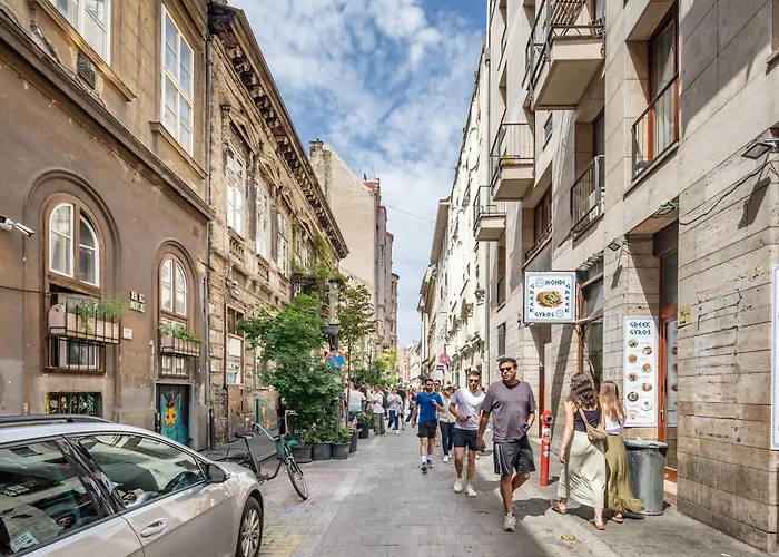 Ultra - Quiet And Comfy Budapest